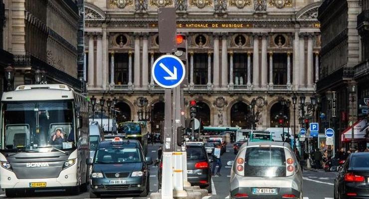Старым дизельным авто запретили въезжать в Париж