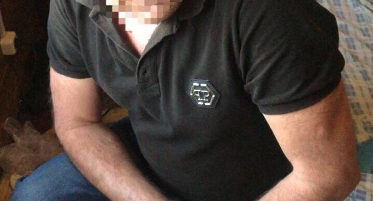 Молдаванин в Одесской области насиловал детей и снимал детское порно