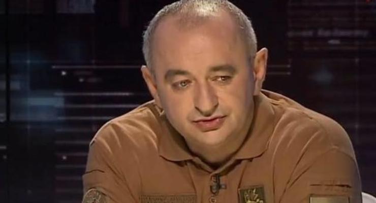 Матиос: Порошенко пригласят на допрос по делу Иловайска