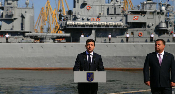 В Одессе показали два новых катера для военных