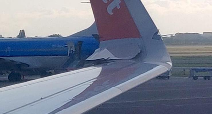 Два самолета столкнулись в аэропорту Амстердама