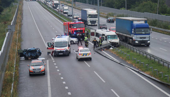 Масштабное ДТП под Киевом: трое погибли, 18 ранены