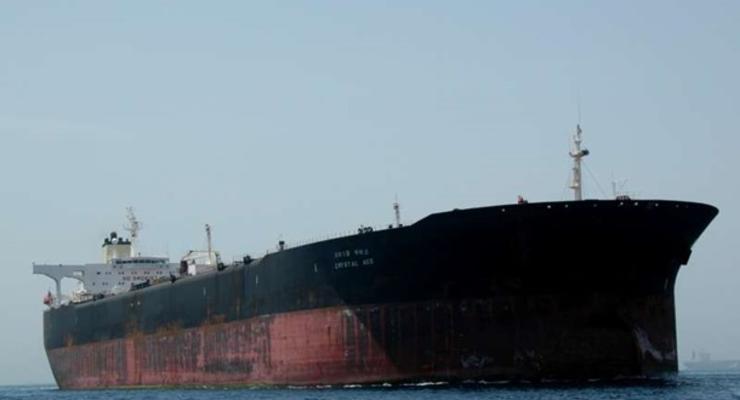 В Иране заявили, что пропавший танкер сломался