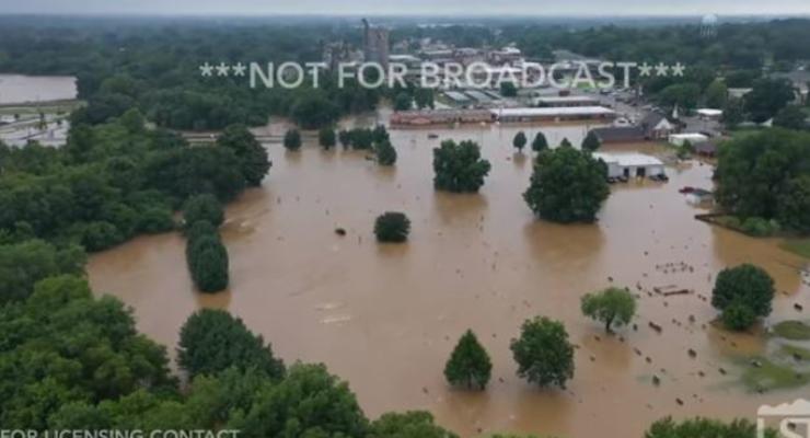 Шторм Барри вызвал наводнение в США