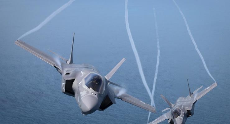 Турция обсудила с Америкой F-35 и С-400