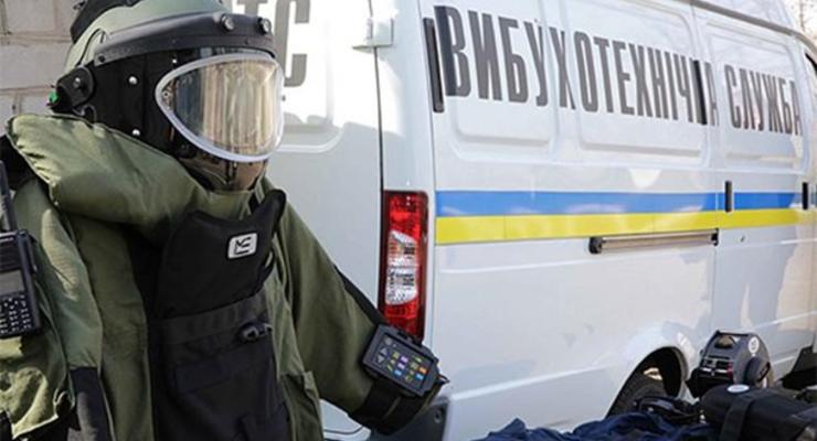 В полицию поступили сообщения о минировании избирательных участков