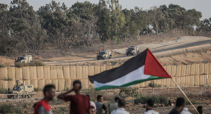 На границе Газы произошли столкновения, десятки пострадавших - СМИ