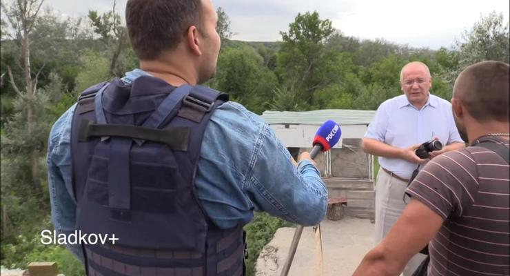 “Иди отсюда, оккупант хр...нов”: украинец поскандалил с российским журналистом