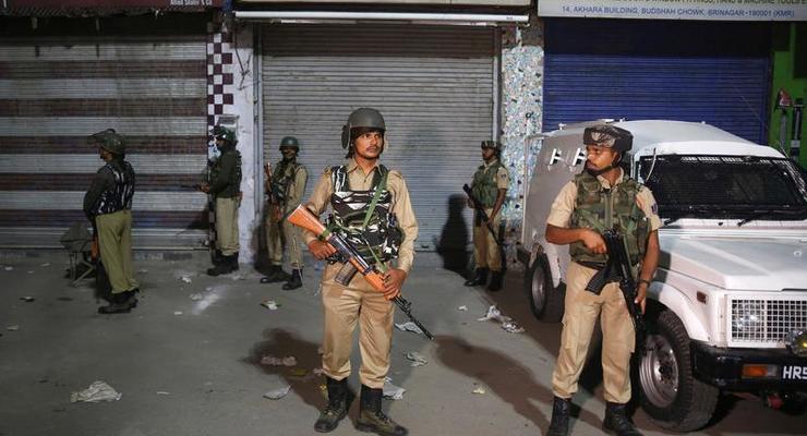 В ликвидированном штате Кашмир арестовали полтысячи людей