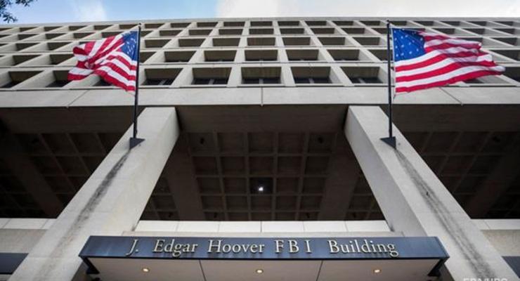 Второй экс-сотрудник ФБР подал иск из-за Трампа
