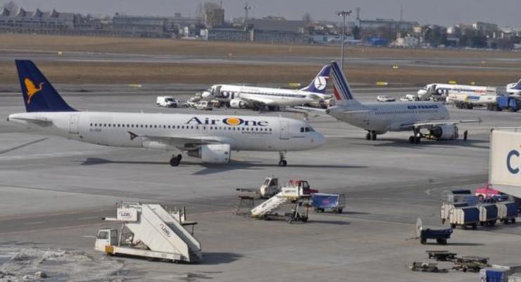 В варшавском аэропорту произошли две аварийные посадки за утро
