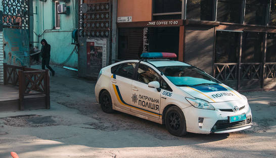 "Жри землю": Драка девушек в Днепре попала на видео