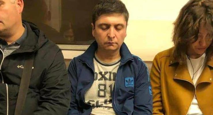 В метро Киева нашли двойника Зеленского