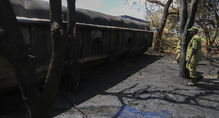 Взрыв бензовоза в Танзании: почти 100 жертв