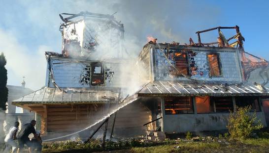 В Ивано-Франковской области сгорела церковь