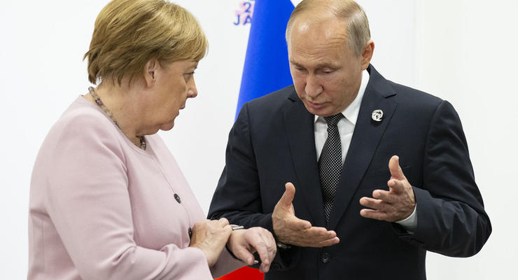 У Путина рассказали о деталях разговора с Меркель