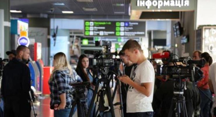 В киевском аэропорту ждут освобожденных Россией украинцев