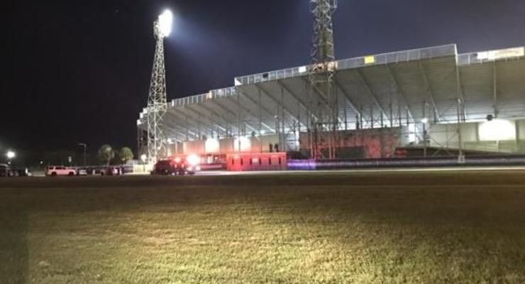 В США стрельба на стадионе, ранены 10 школьников