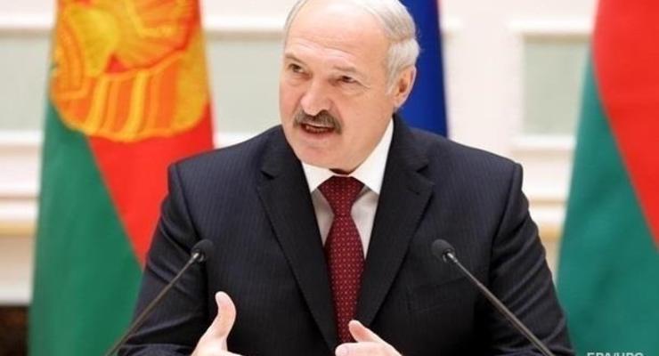 Лукашенко: Границу с Украиной закрыли из-за потока оружия