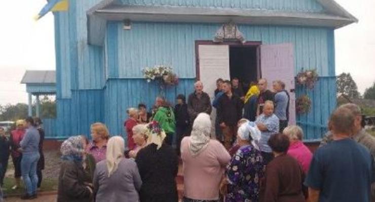 Религиозный конфликт под Ровно: Подрались 60 прихожан