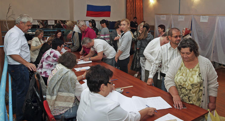 Организатору "выборов" в Крыму объявили подозрение