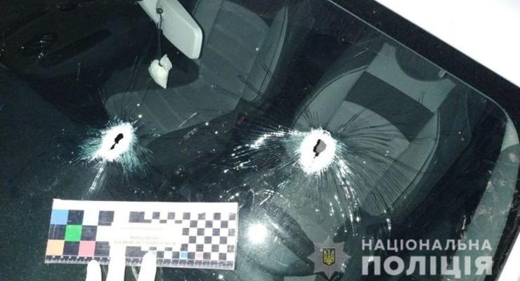 Под Ровно обстреляли авто и дом председателя ОТГ