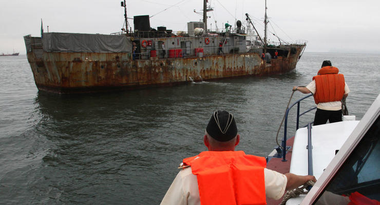 Российские пограничники задержали более 80 рыбаков из КНДР