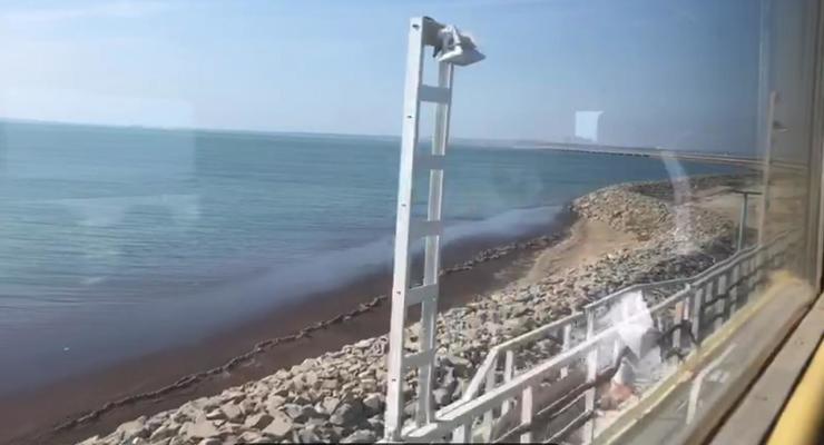 Россия запустила поезд по Керченскому мосту