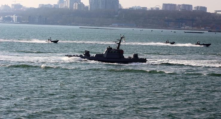 Украинский флот проводит боевые учения под Одессой