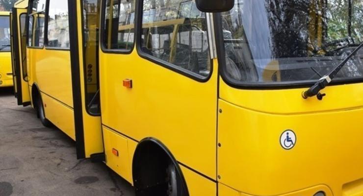 В маршрутке в Киеве "священник" проклинал пассажиров