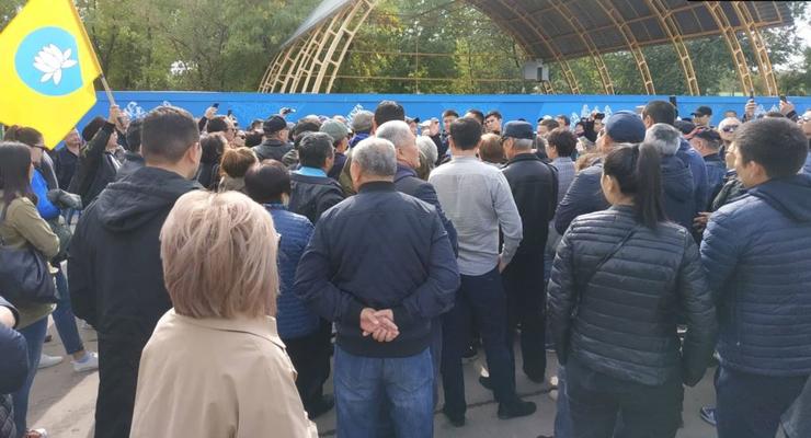 В России протестовали против назначения и.о. мэра деятеля "ДНР"