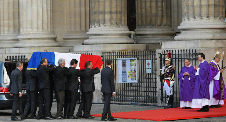 Жака Ширака похоронили в Париже