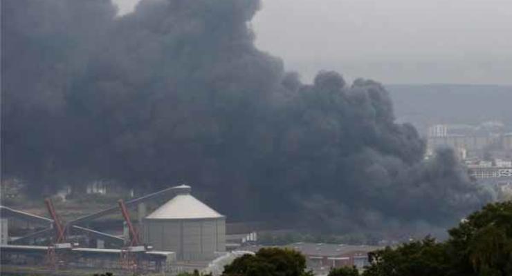 В Китае в результате пожара на фабрике погибли 19 человек
