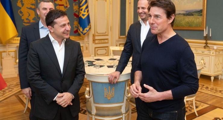 Президент встретился с Томом Крузом: Убеждал снимать кино в Украине