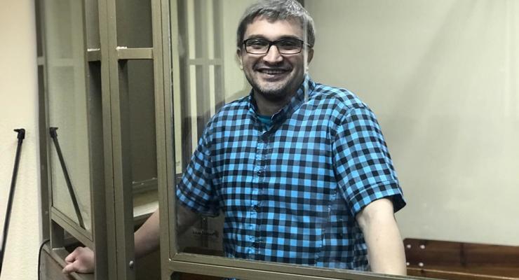 Российский суд посадил крымского блогера Мемедеминова на 2,5 года