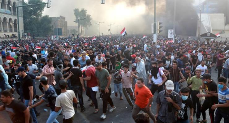 Протесты в Ираке: 12 погибших, более 600 раненых