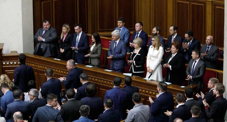 Прослушка с поправками Лозового: Депутаты оставили себе фактический иммунитет