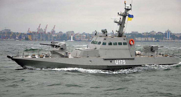 Украина и ЕС призвали Россию вернуть захваченные корабли