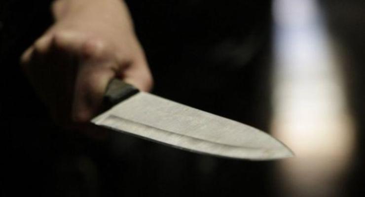 В Киеве маньяк нападает с ножом на мужчин
