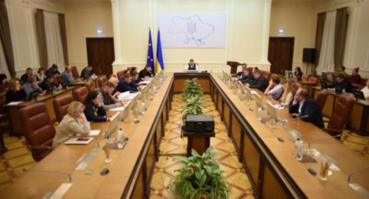 Уволены главы Украэроруха и Регуляторной службы