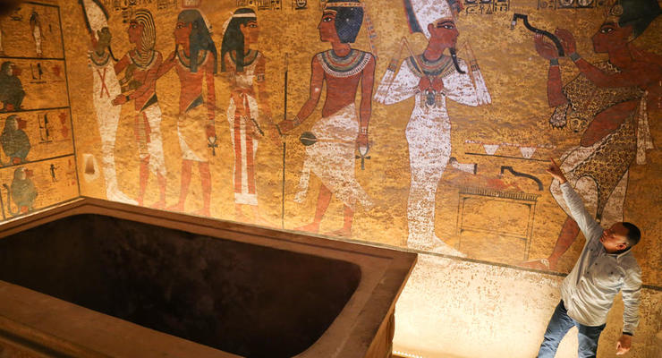 В Египте нашли новые гробницы и старинную промышленную зону