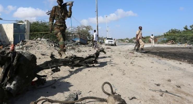 В Кении 10 полицейских погибли из-за взрыва мины