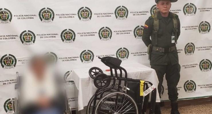 В Колумбии нашли 17 кило кокаина в инвалидной коляске