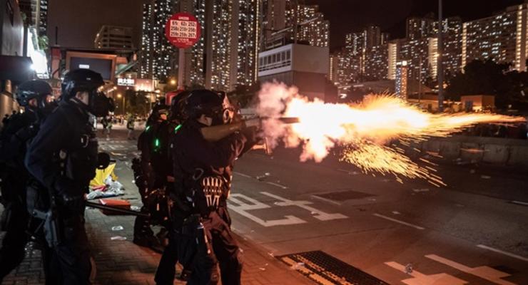 В Гонконге напали на лидера протестов
