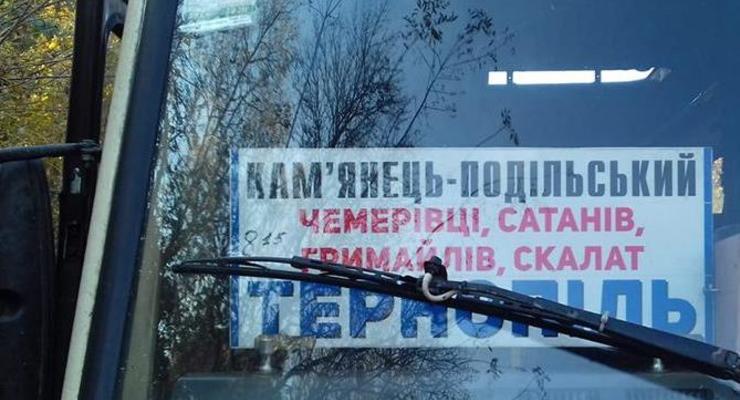 На Тернопольщине девочка погибла, выпав из автобуса