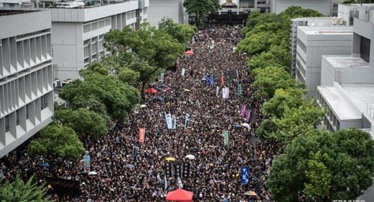Протесты в Гонконге: власти отозвали скандальный законопроект