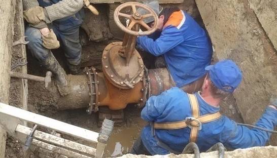 В Лисичанске 30 тысяч человек остались без воды