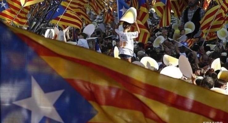 Мэры Каталонии выступили за право региона на самоопределение