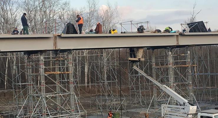 Подготовительные работы по ремонту моста в Станице Луганской завершены