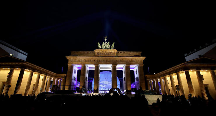 В Германии отмечают 30-летие падения Берлинской стены